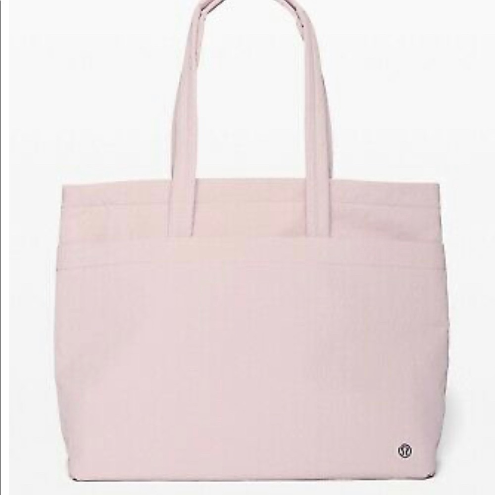 Lululemon On My Level Tote - 15L
